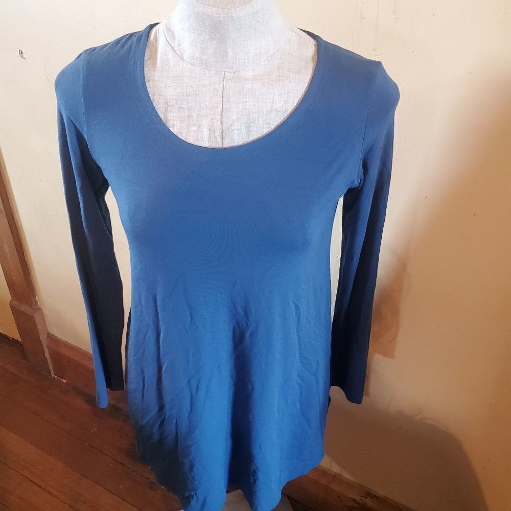Eileen  Fisher blue viscose tunic sz small